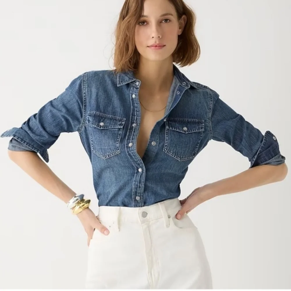 ❤️ J CREW CHAMBRAY WESTERN SHIRT / TOP WITH SNAP SHELL BUTTONS, 6 - Picture 1 of 11